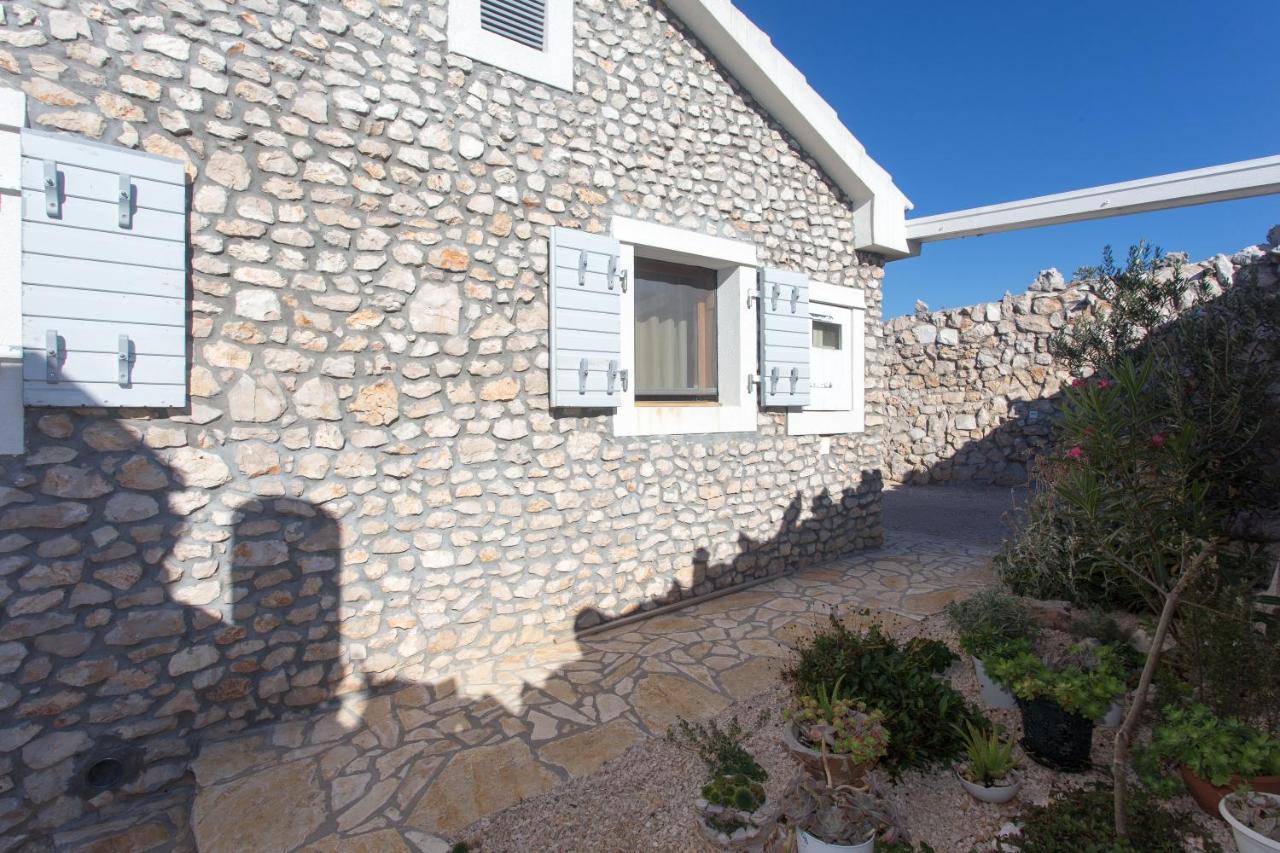 Villa, Stone House With Swimming Pool & Sauna, Beach, Севид Екстериор снимка