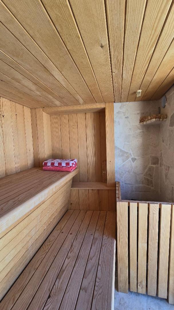 Villa, Stone House With Swimming Pool & Sauna, Beach, Севид Екстериор снимка
