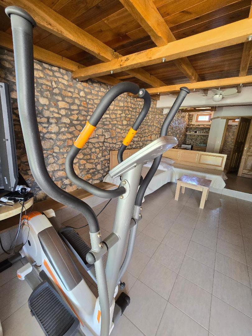 Villa, Stone House With Swimming Pool & Sauna, Beach, Севид Екстериор снимка